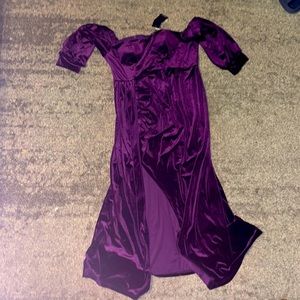 Giffniseti formal dress size 3x purple